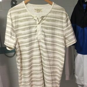 Beige and cream striped tee shirt